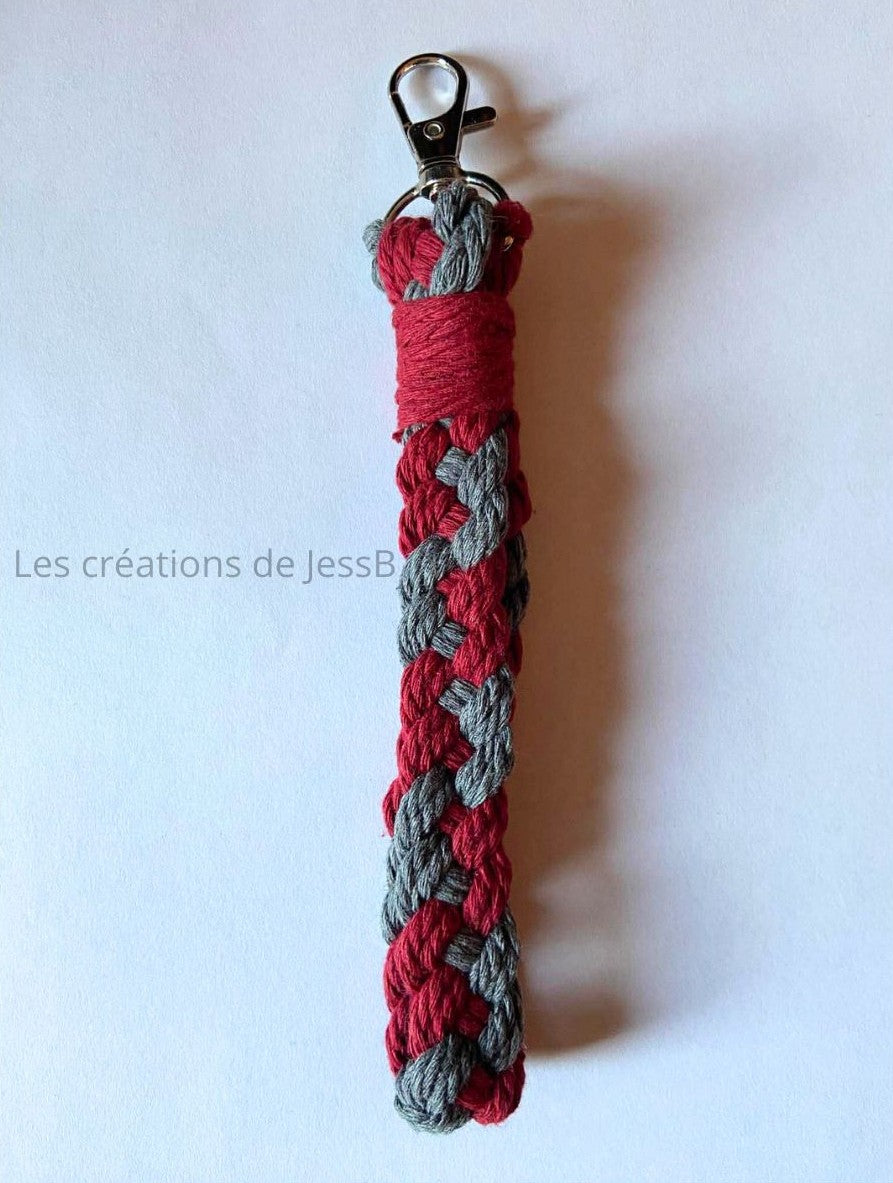 Porte-clé macramé artisanal rouge/gris