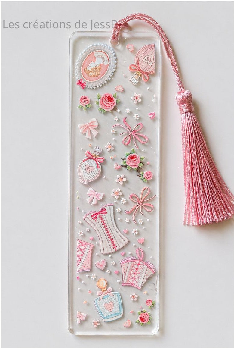 Signet acrylique “Sweet Blush” – Style romantique et cozy