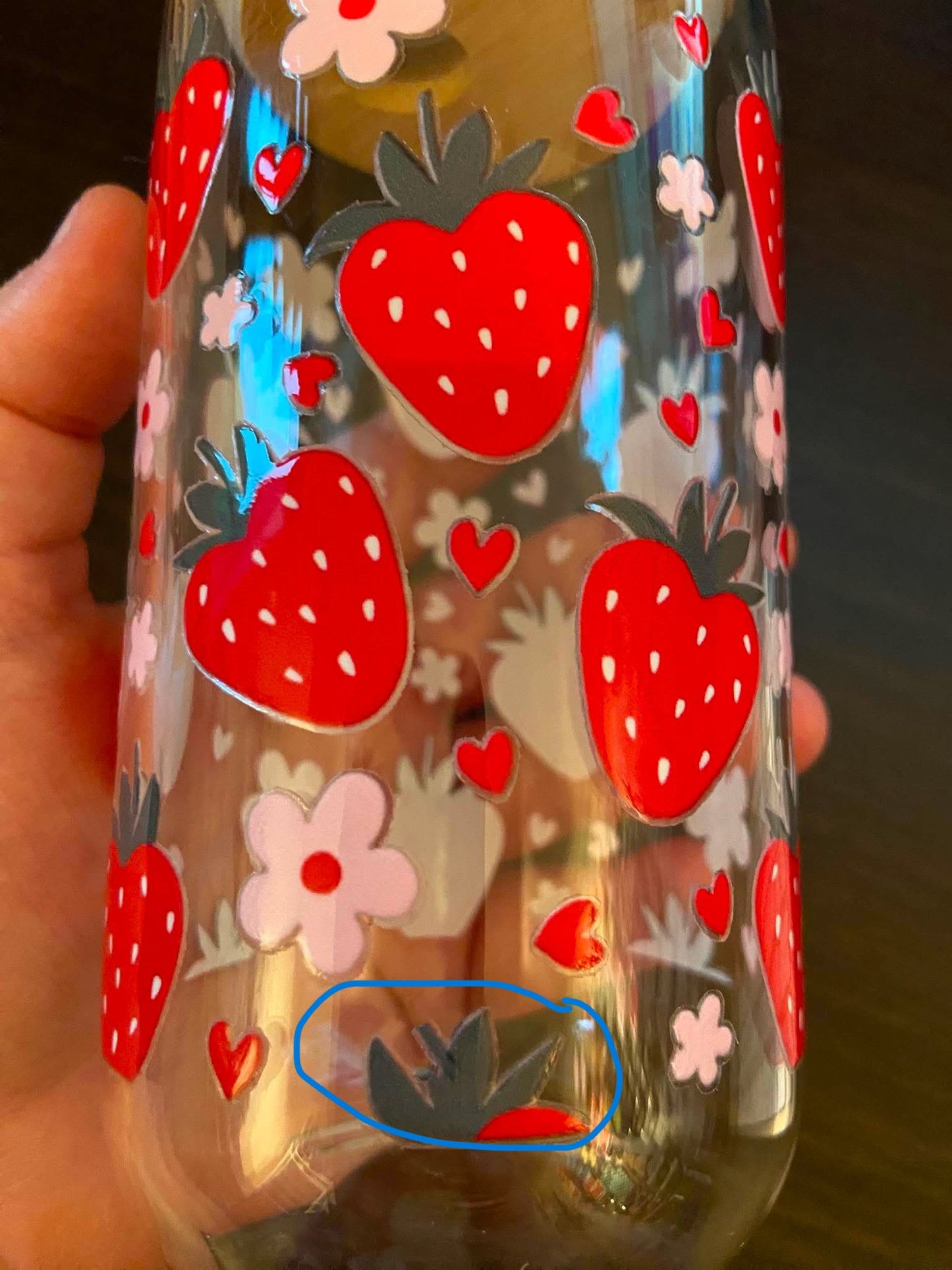 Verre en vitre 16 oz – Fraise   (Seconde chance)